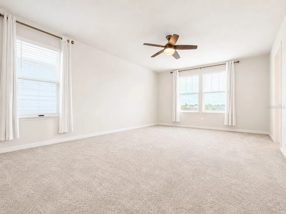 2092 CROSS PRAIRIE PARKWAY Kissimmee, FL 34744
