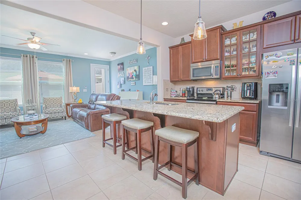 10520 BURROWS STREET Orlando, FL 32832