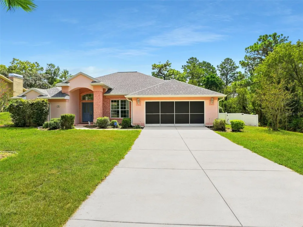 56 OAK VILLAGE BOULEVARD Homosassa, FL 34446