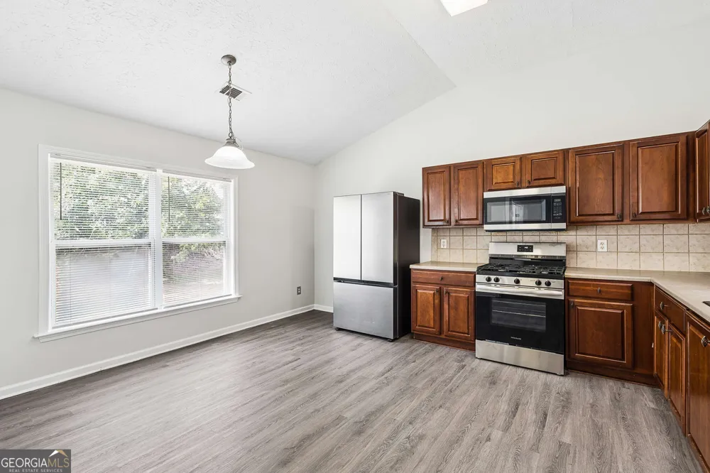7226 Boulder PASS Union City, GA 30291