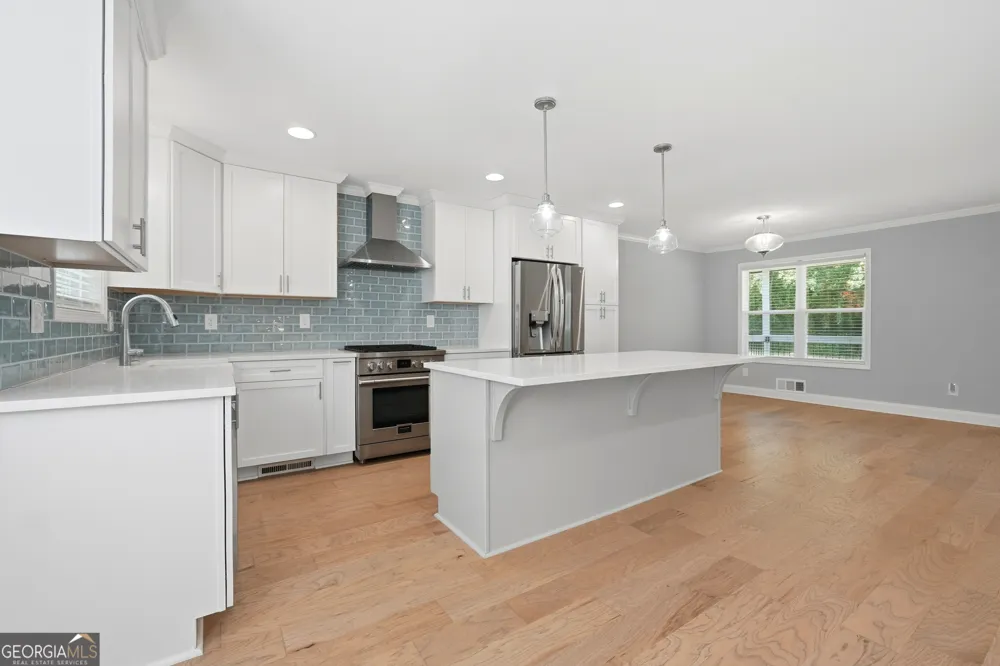 880 The CIR Lawrenceville, GA 30043