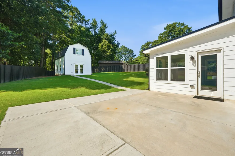 880 The CIR Lawrenceville, GA 30043