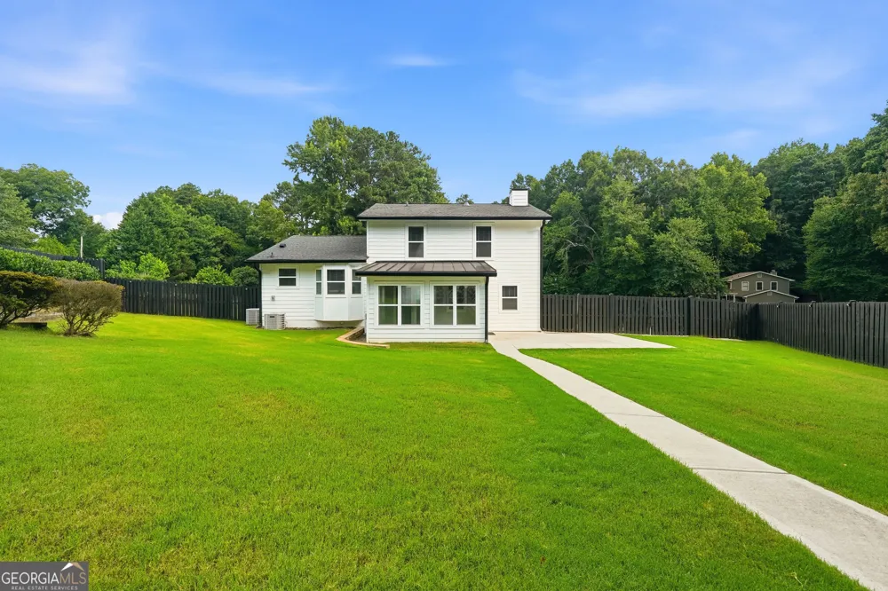 880 The CIR Lawrenceville, GA 30043