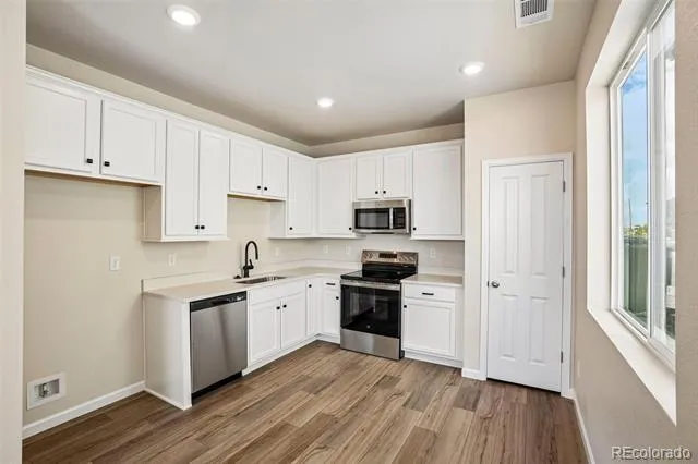 1478 Coral Place Longmont, CO 80504