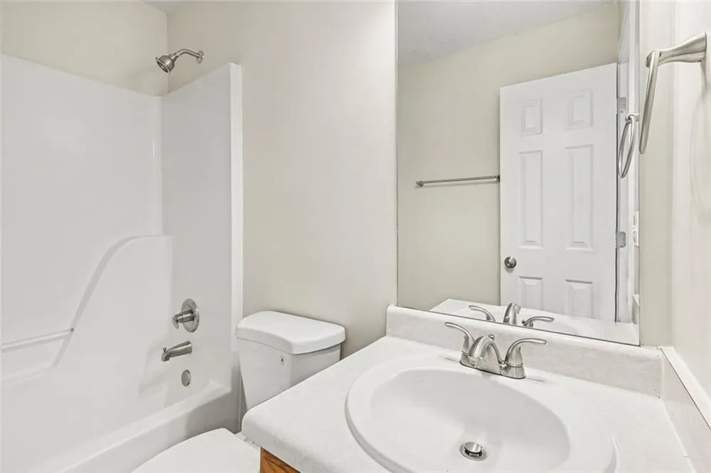 6182 Giles Road Lithonia, GA 30058