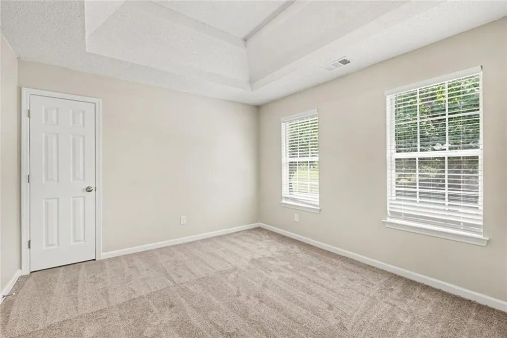 6182 Giles Road Lithonia, GA 30058