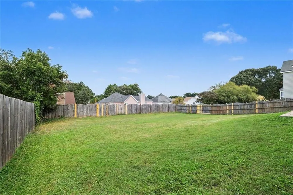 6182 Giles Road Lithonia, GA 30058
