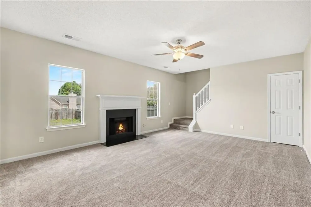 6182 Giles Road Lithonia, GA 30058