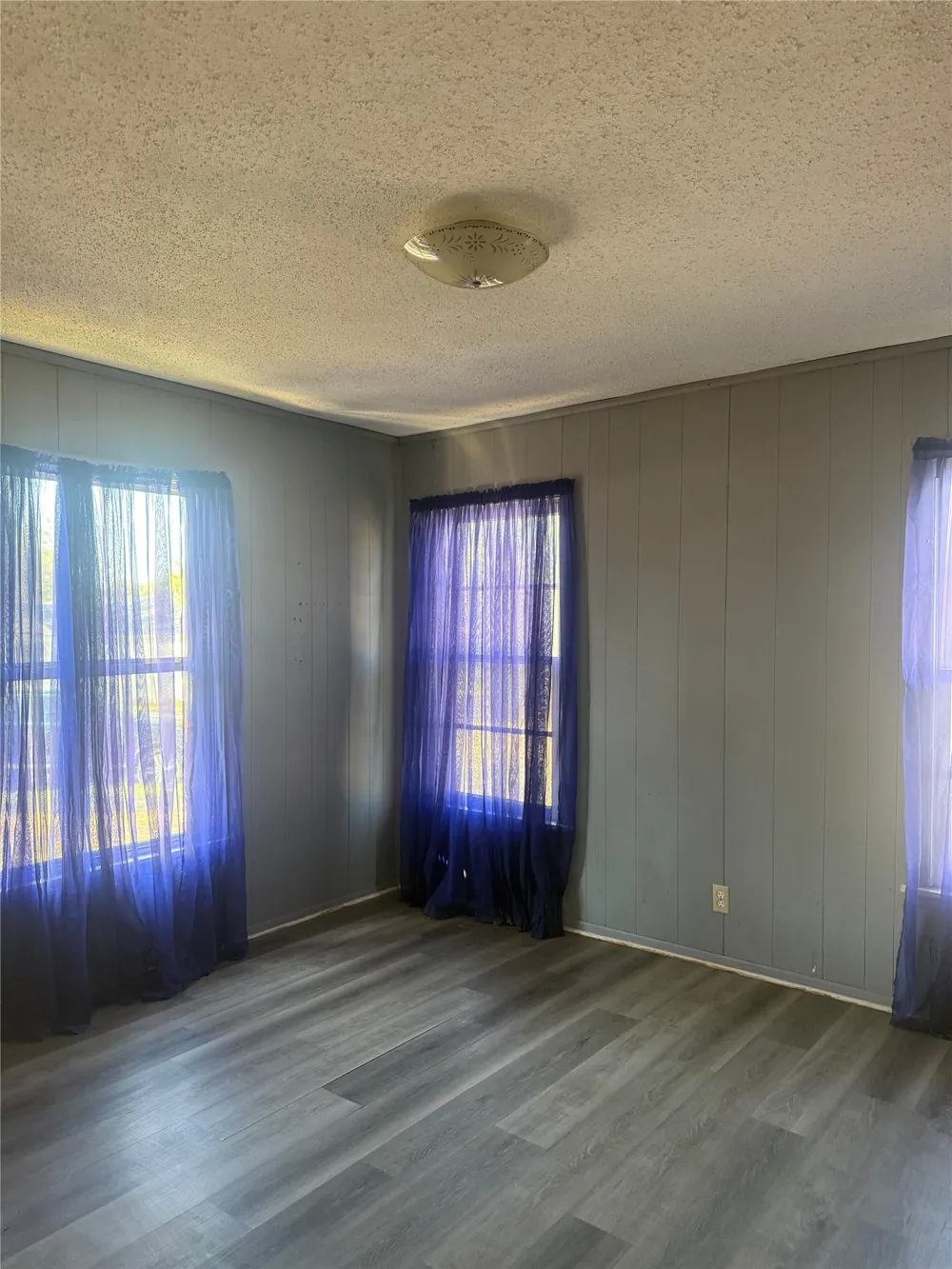 5500 Purington Avenue Fort Worth, TX 76112