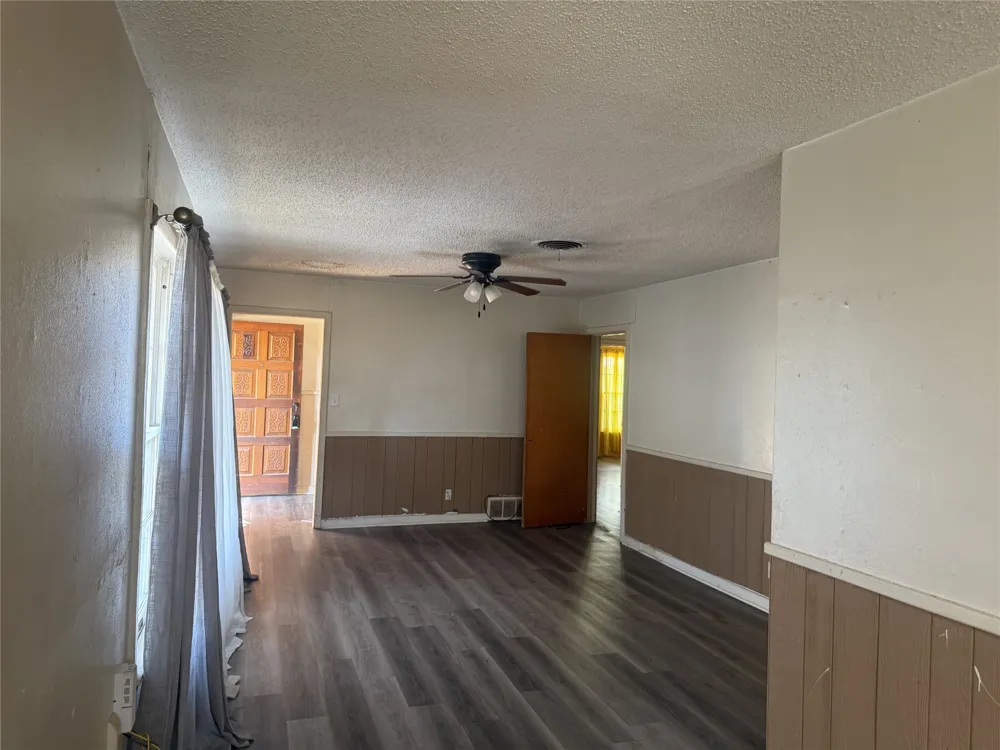 5500 Purington Avenue Fort Worth, TX 76112