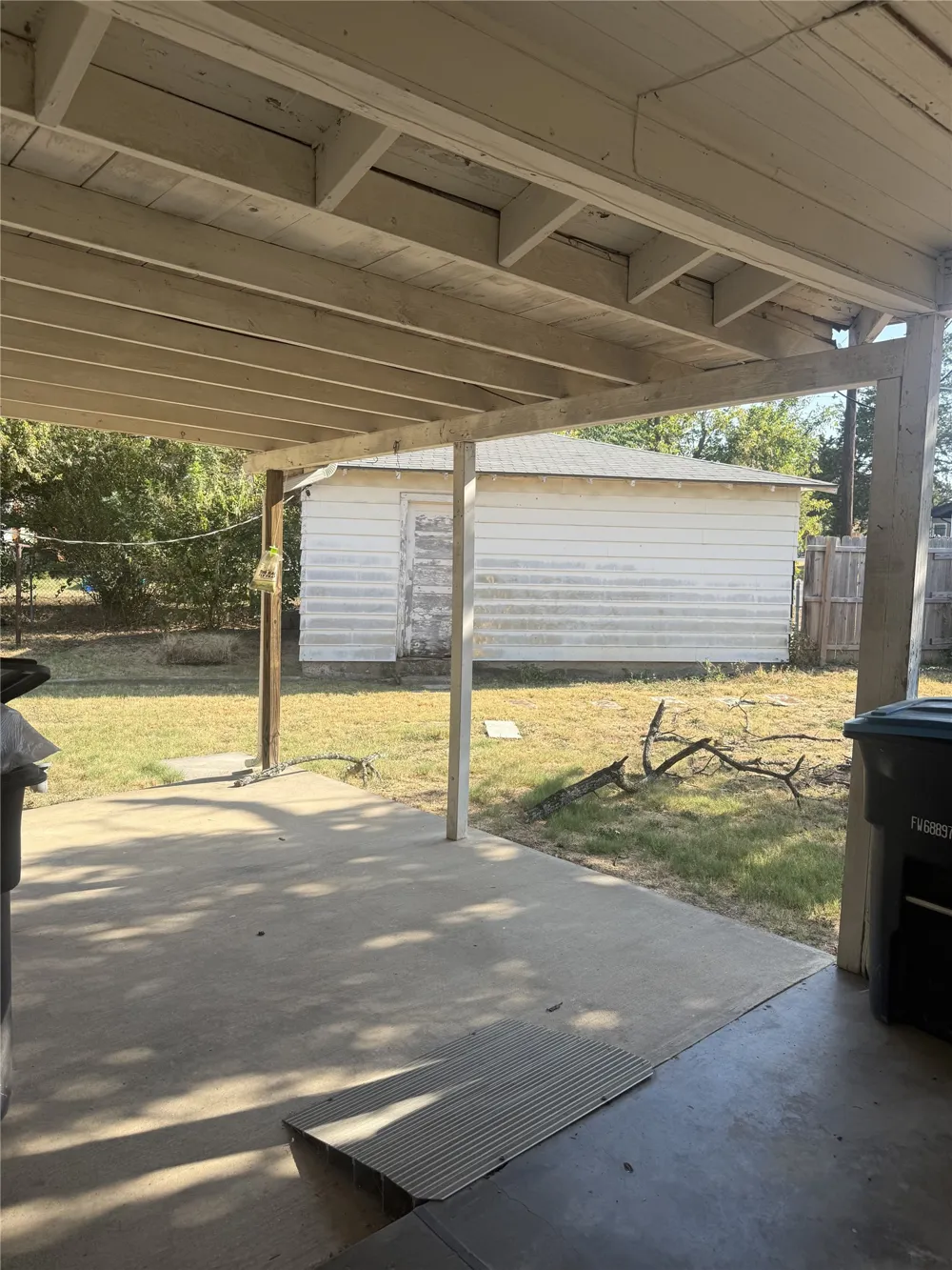5500 Purington Avenue Fort Worth, TX 76112