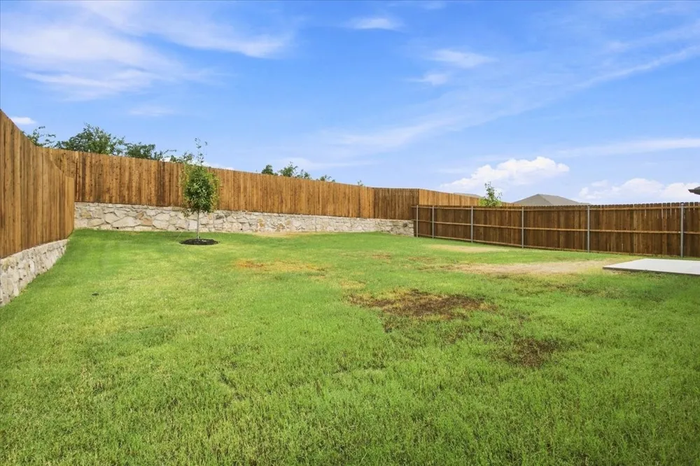 2109 Rannoch Street Sherman, TX 75092