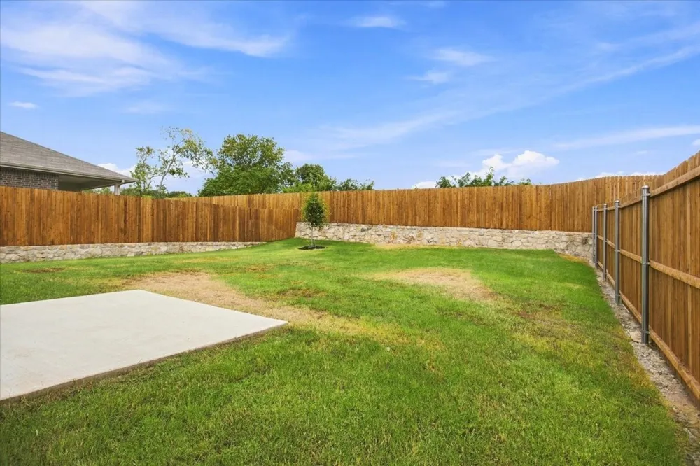 2109 Rannoch Street Sherman, TX 75092