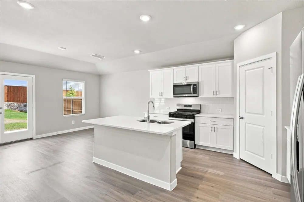 2109 Rannoch Street Sherman, TX 75092