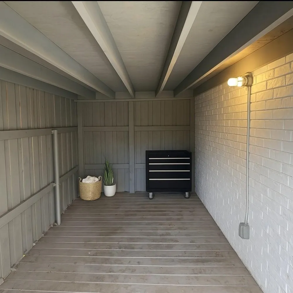 2009 Antwerp Avenue Plano, TX 75025