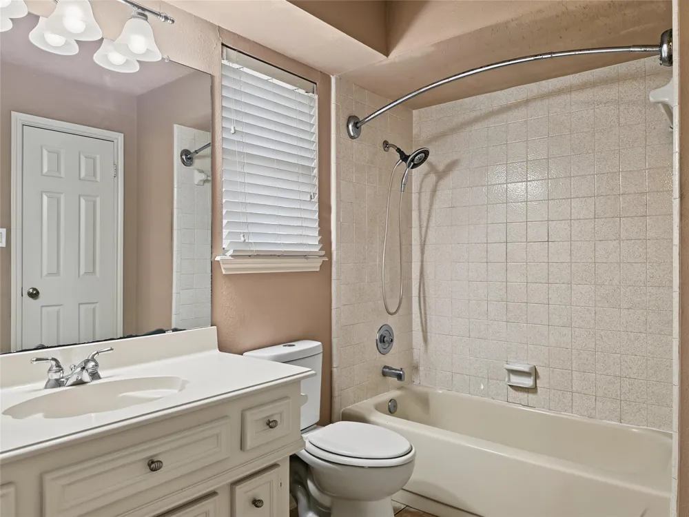 19222 Hikers Trail Drive Humble, TX 77346