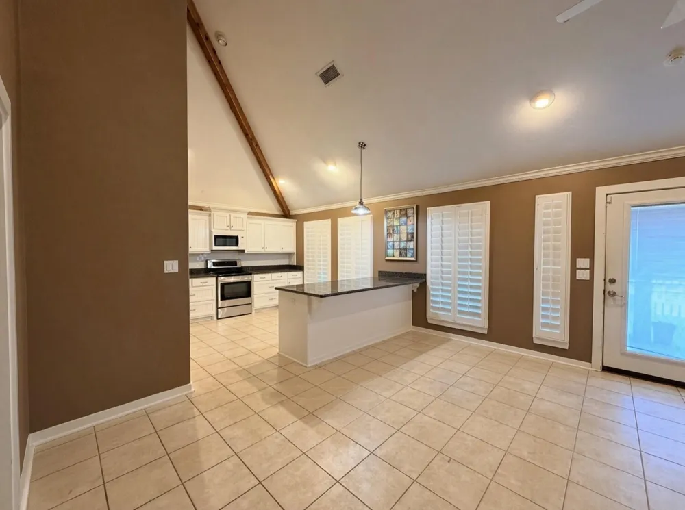 820 Brint Drive Crystal Beach, TX 77650