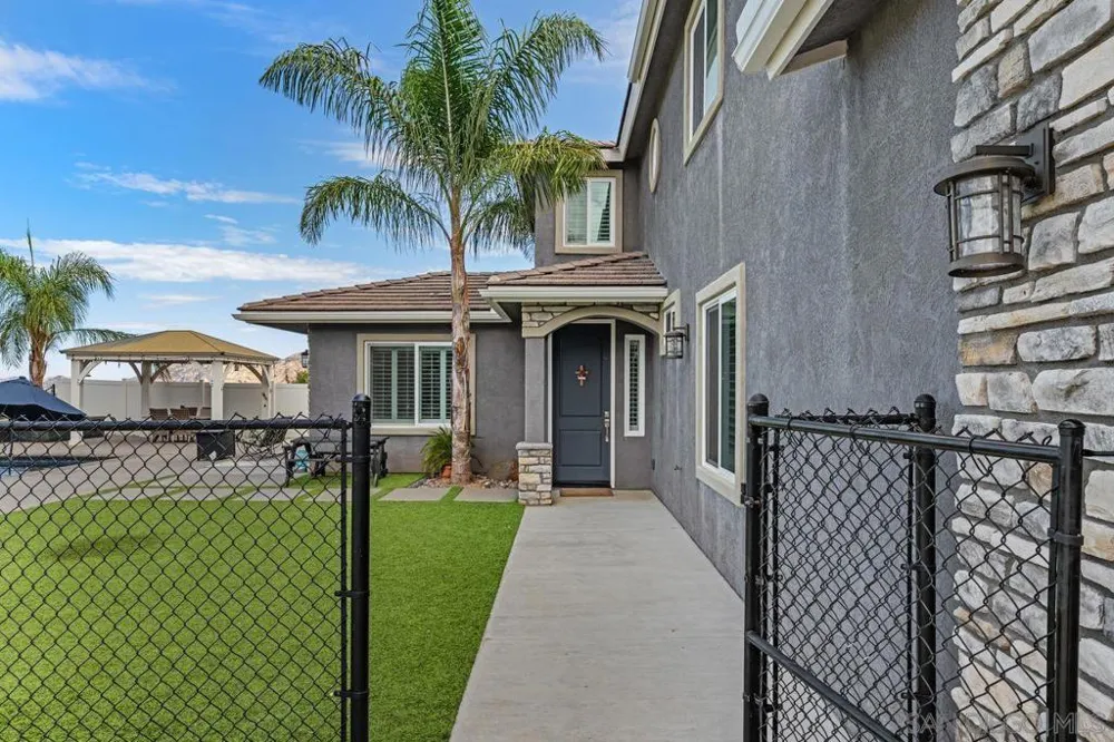 1990 Brady Jane Lane Alpine, CA 91901