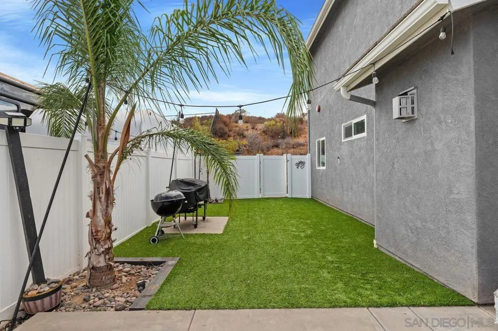 1990 Brady Jane Lane Alpine, CA 91901