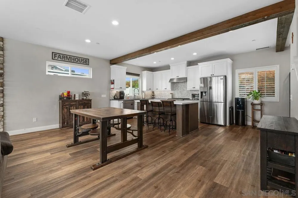 1990 Brady Jane Lane Alpine, CA 91901