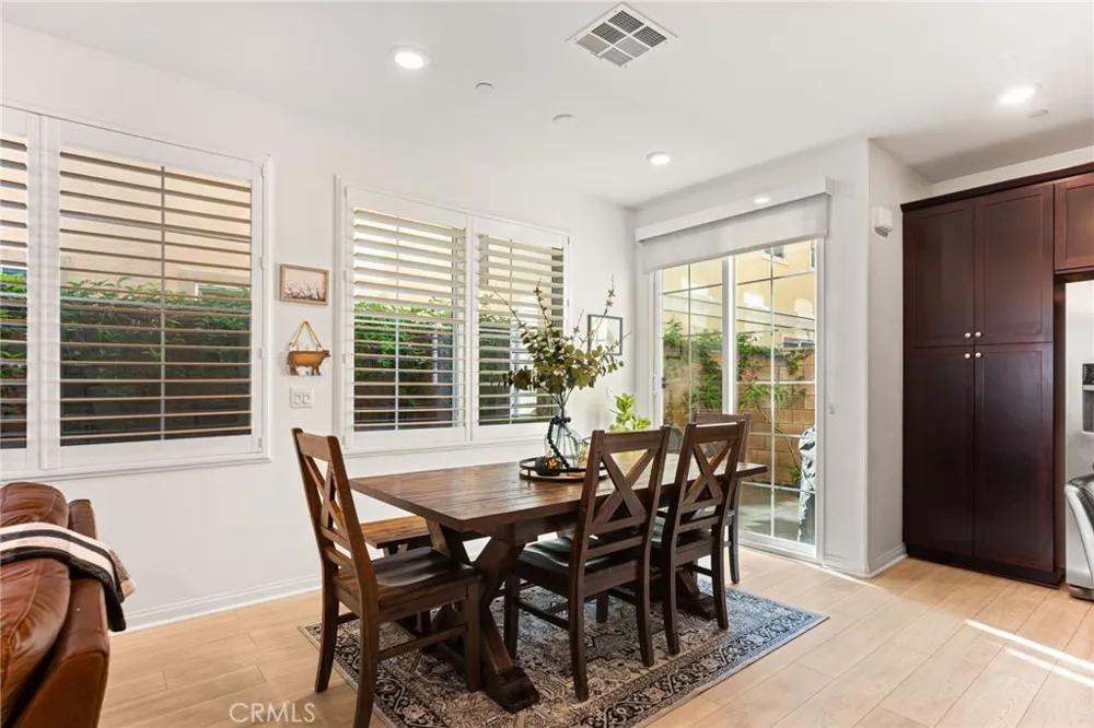 15147 Ridge #6 Fontana, CA 92336
