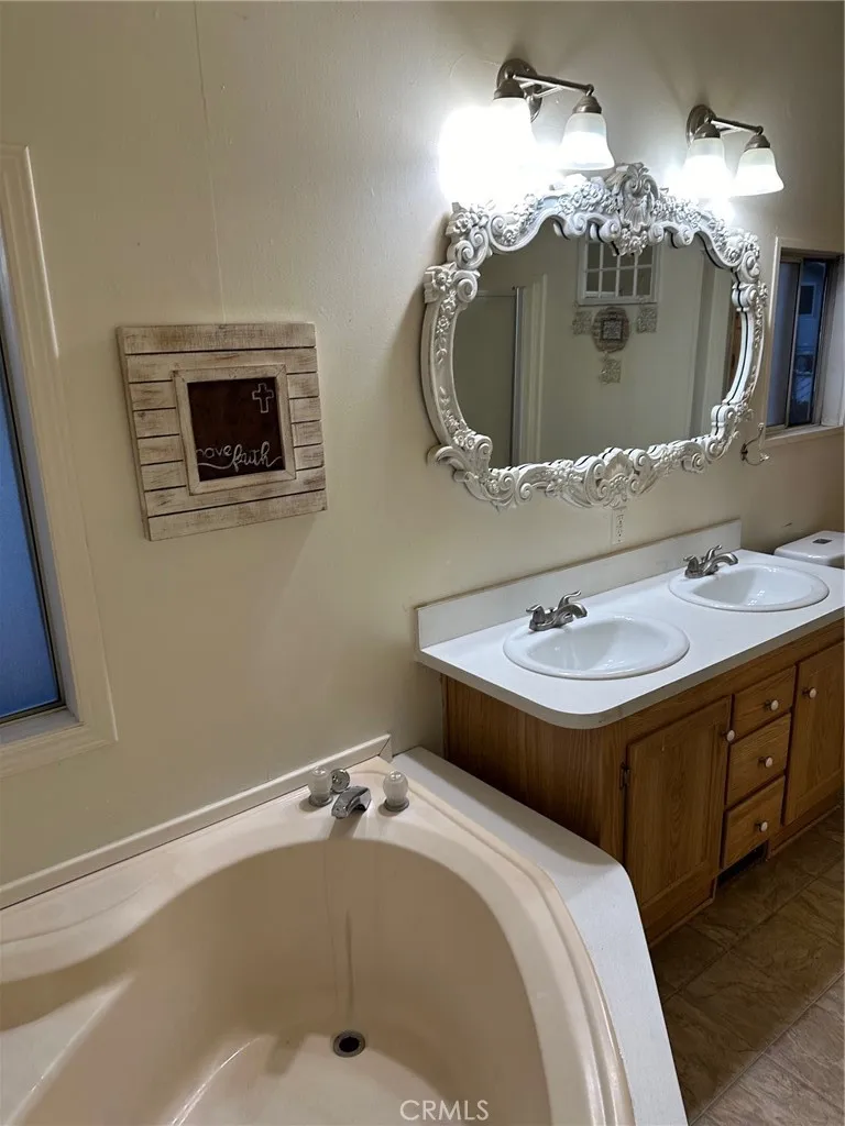 2494 W Main Street #30 Barstow, CA 92311