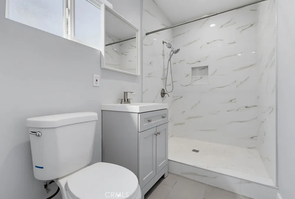 15813 Rosalita Drive La Mirada, CA 90638