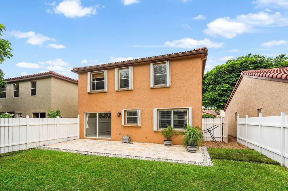 4303 NW 1ST DRIVE Deerfield Beach, FL 33442