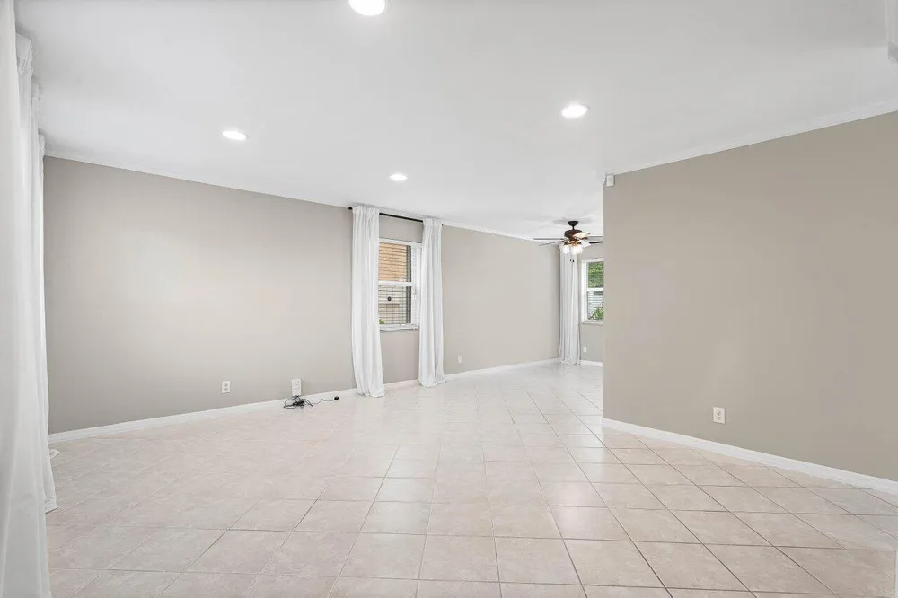 4303 NW 1ST DRIVE Deerfield Beach, FL 33442