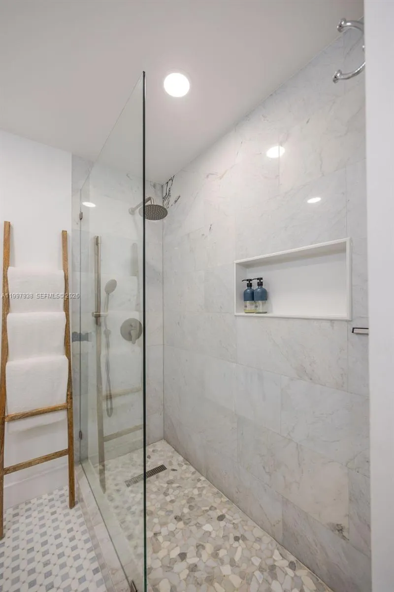 11301 SW 95th St Miami, FL 33176
