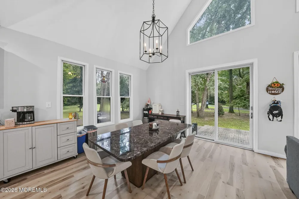 1012 Columbus Road Burlington, NJ 08016