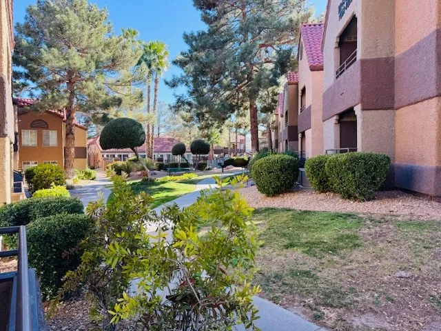 2200 S Fort Apache Road #1108 Las Vegas, NV 89117
