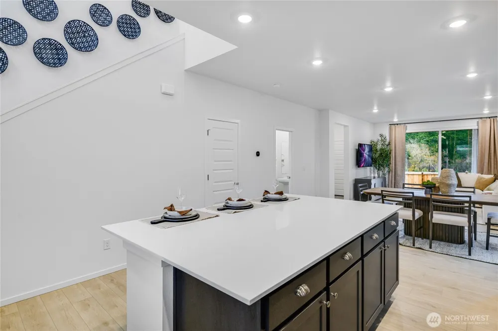 1637 Pacifica Way Port Townsend, WA 98368