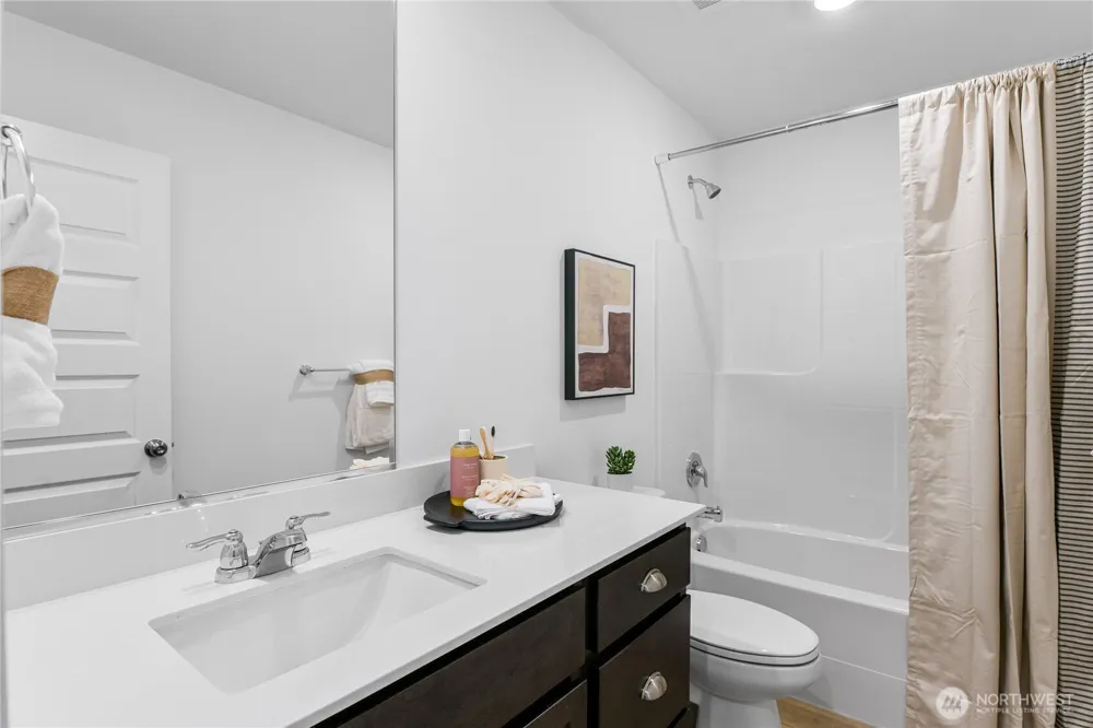 1637 Pacifica Way Port Townsend, WA 98368