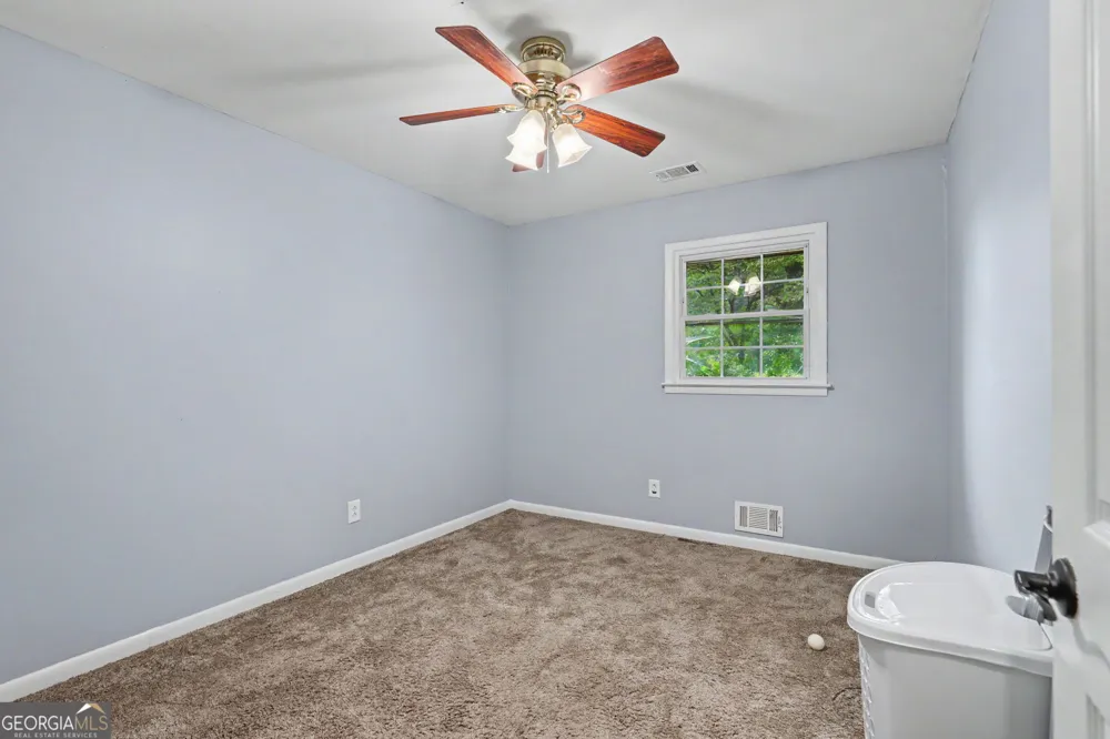 692 Allen Anderson RD Cleveland, GA 30528
