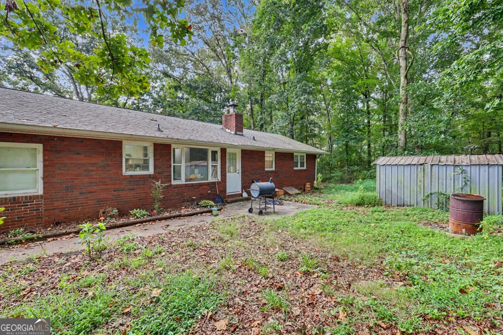 692 Allen Anderson RD Cleveland, GA 30528