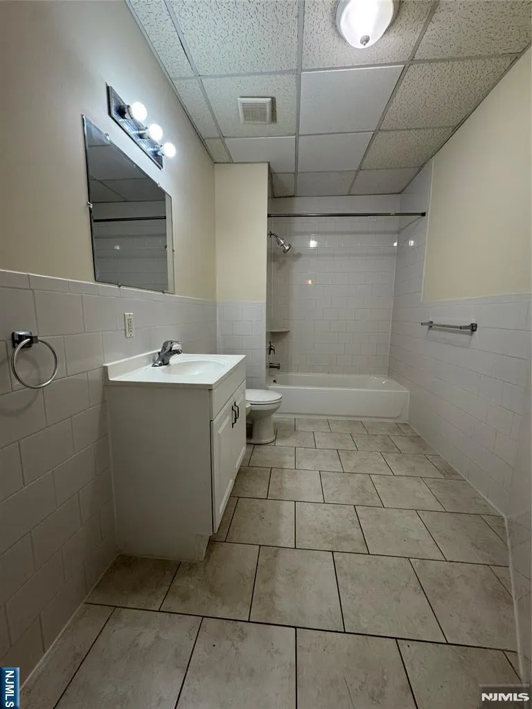 146 Midland Avenue 1 Kearny, NJ 07032