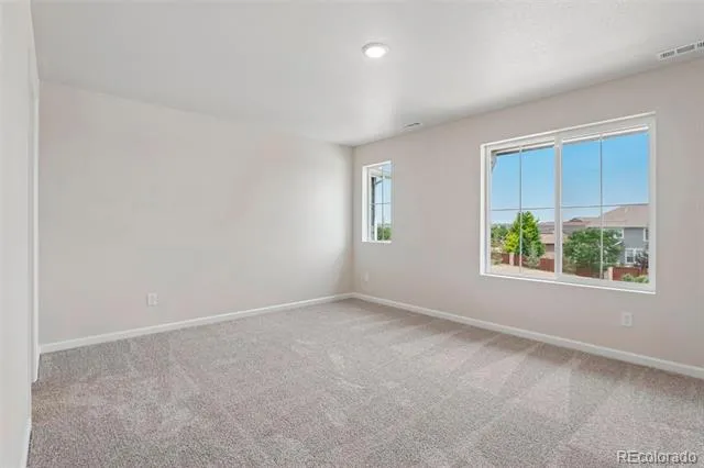 1494 Coral Place Longmont, CO 80504