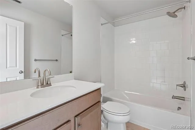 1494 Coral Place Longmont, CO 80504