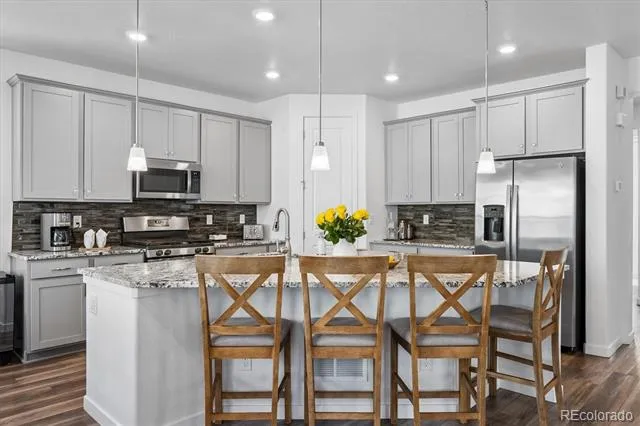 8377 Rush Creek Avenue Littleton, CO 80125