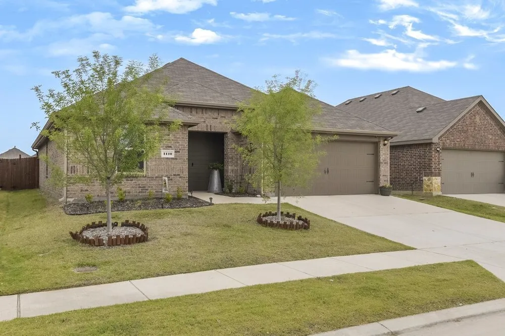 1110 Baldwin Lane Ennis, TX 75119