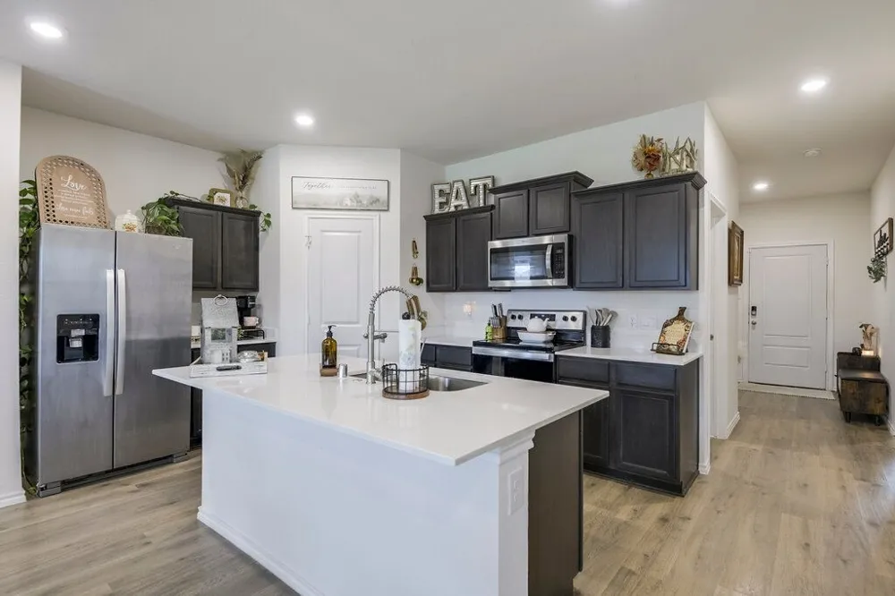 1110 Baldwin Lane Ennis, TX 75119