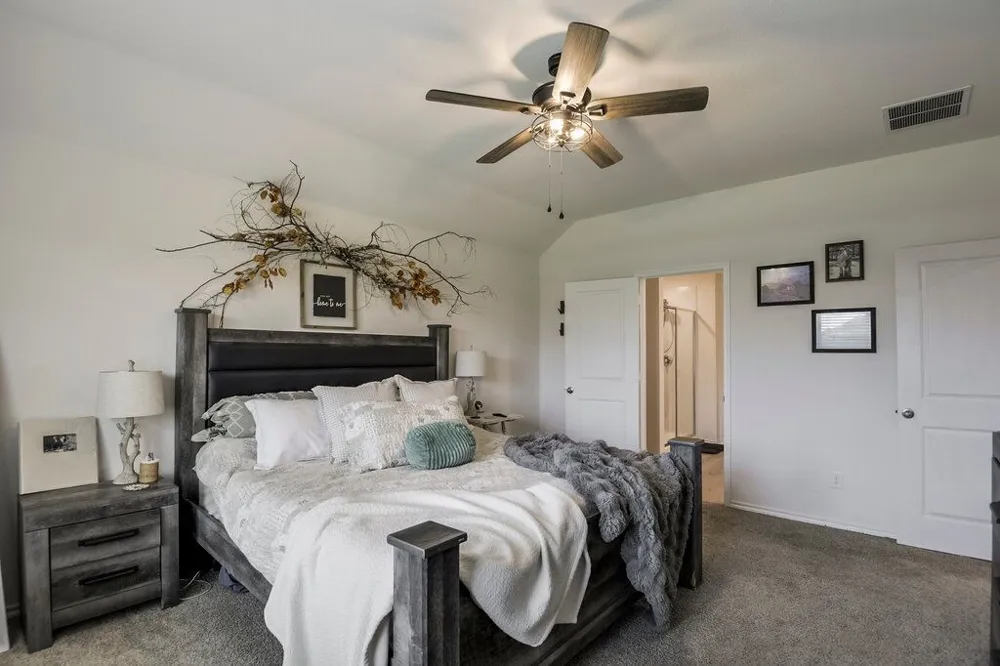 1110 Baldwin Lane Ennis, TX 75119