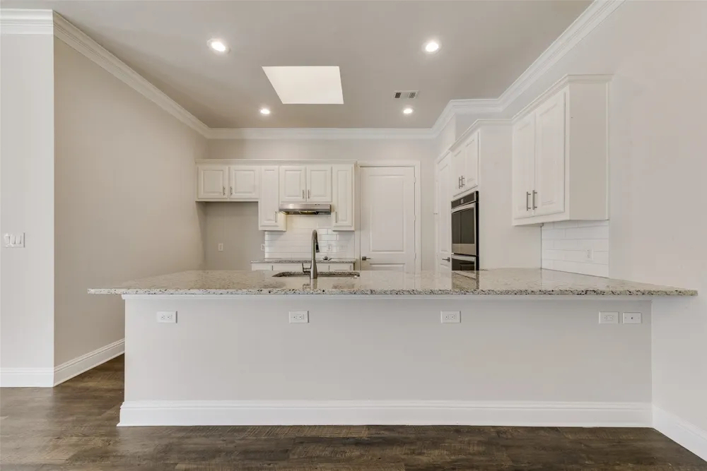 8841 Creek Run Road #403 Fort Worth, TX 76120