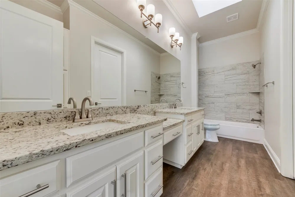 8841 Creek Run Road #403 Fort Worth, TX 76120