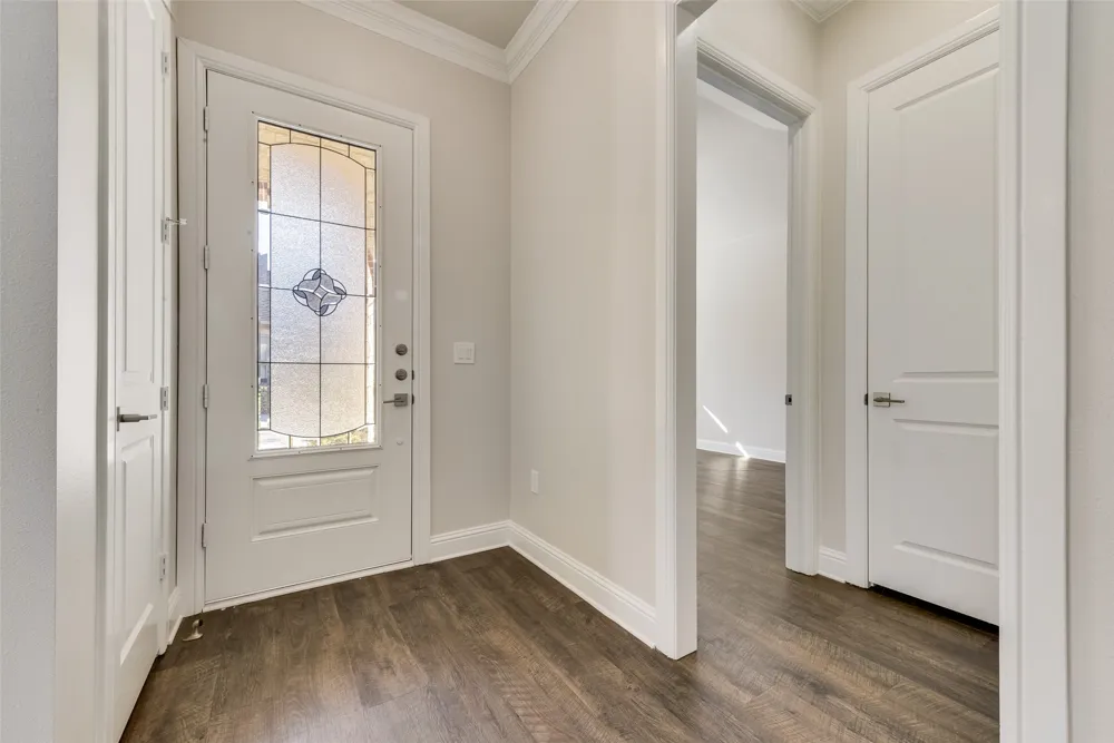 8841 Creek Run Road #403 Fort Worth, TX 76120