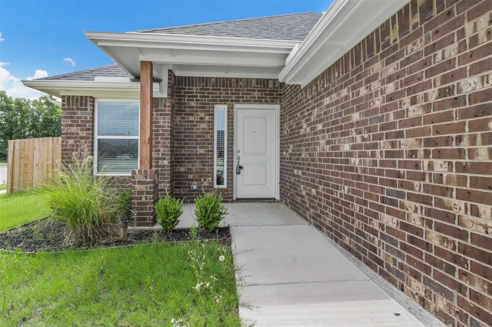 1601 Aleia Cove Sherman, TX 75092