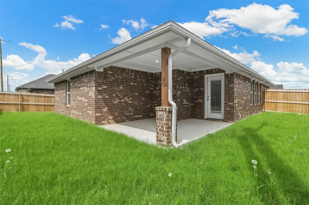 1601 Aleia Cove Sherman, TX 75092