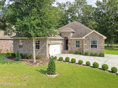 24628 Knollwood Drive