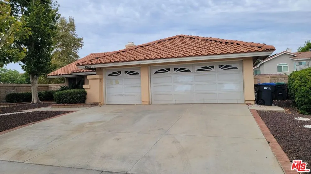 40001 Palmetto Drive Palmdale, CA 93551